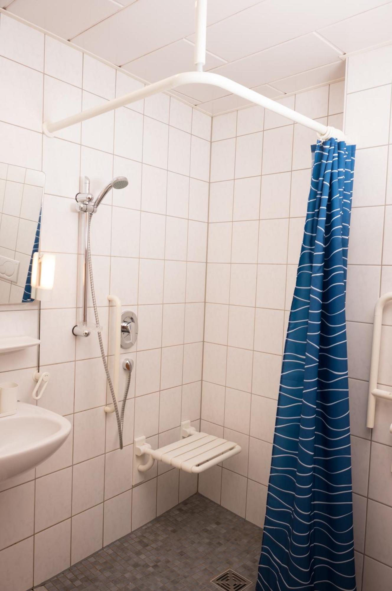 Hotel Restaurant Zehntscheune Sinsheim Zewnętrze zdjęcie