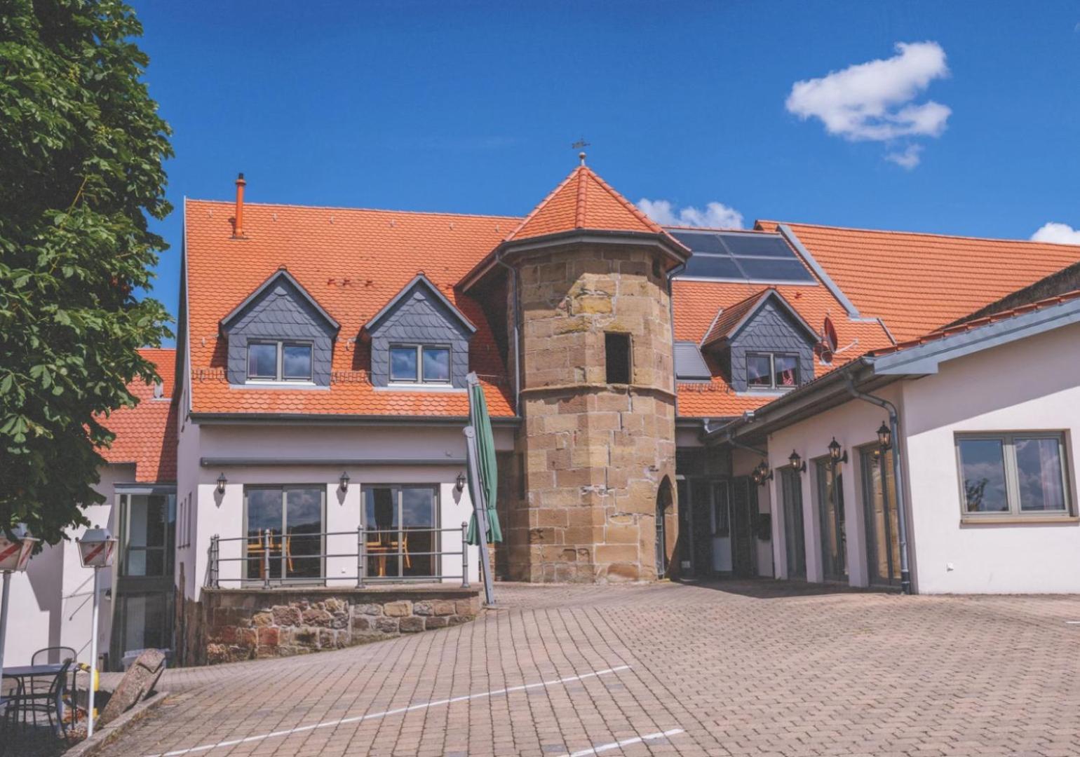 Hotel Restaurant Zehntscheune Sinsheim Zewnętrze zdjęcie